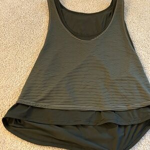 Lululemon tank top